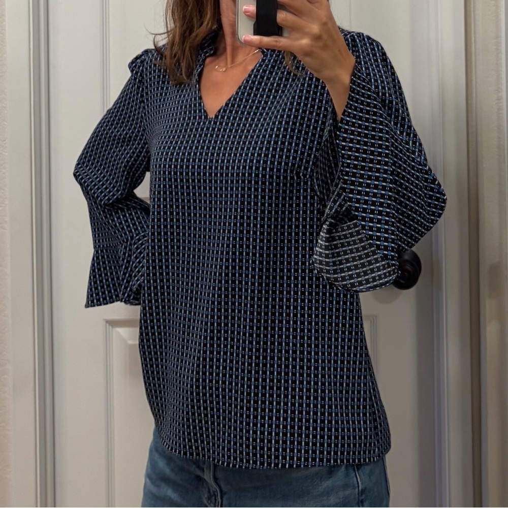 CECE Women’s Garden Geo Bell Ruffled Sleeve V‑Neck Blouse – Size Medium - Picture 3 of 8